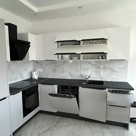 Mak Apartment *